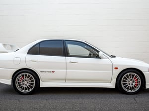 1996 Mitsubishi Lancer Evolution IV GSR OEM + Evo VI Upgrades — photo 6