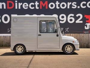 1997 Daihatsu Mira Walkthrough Van — photo 4
