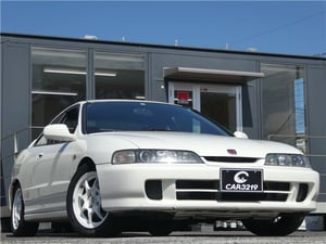 Honda Integra DC2 Type R 1997 December — photo 2