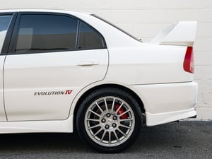 1996 Mitsubishi Lancer Evolution IV GSR OEM + Evo VI Upgrades — photo 4