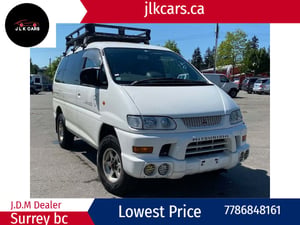 2000 Mitsubishi Delica
