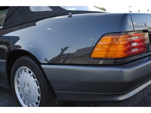 Mersedes-Benz 500SL R129 1991 May — photo 2