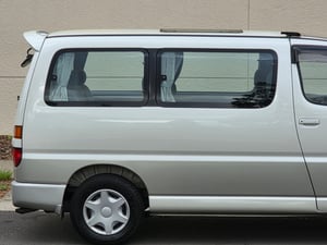 1996 TOYOTA GRANVIA 4WD DIESEL 77K MILES — photo 4