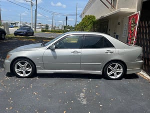 1999 Toyota Altezza RS200 SXE10 — photo 4