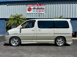 2000 Toyota Grand HiAce V6, 3.4L Gas. RWD Automatic transmission — photo 4