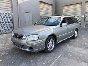 1998 Nissan Stagea