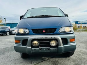 2000 MITSUBISHI DELICA SPACE GEAR — photo 4
