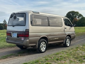 93' Toyota Hiace Van - AWD - Super Custom- RHD JDM Camper — photo 5