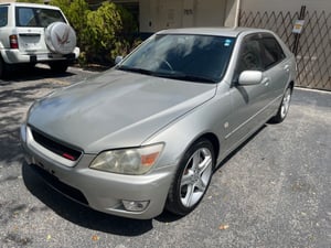 1999 Toyota Altezza RS200 Z Edition SXE10 — photo 3