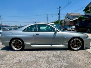 FOR SALE: 1996 Nissan Skyline GT-R (BCNR33) – Full Circuit Spec — photo 6