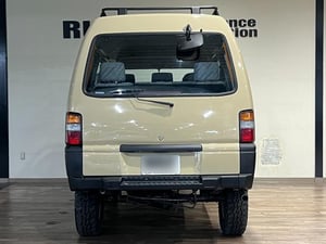 Mitsubishi Delica Star Wagon — photo 5
