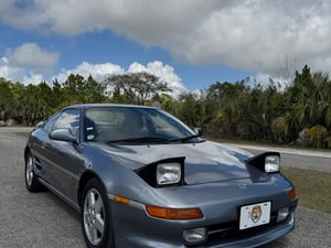 1995 Toyota MR2 G Limited — photo 4