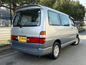 Toyota Graniva G Limited KCH10 January 1997 — photo 2