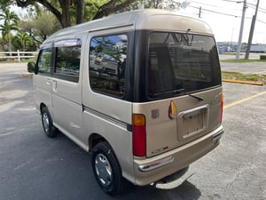 1997 Daihatsu Atrai Classic Mini Van — photo 5
