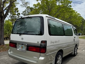 1997 Toyota Hiace Super Custom — photo 4