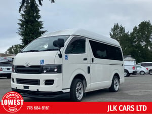 JDM TOYOYA HIACE HIGH WHHL CHAIR VAN LOW LOW MILEAGE — photo 2