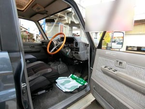 Toyota Land Cruiser 70 HZJ77 1993 September — photo 3