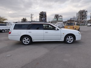 1999 Nissan Stagea 25X — photo 4