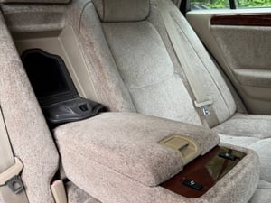 2000 Toyota Crown Majesta V8 — photo 4