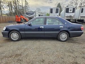 2000 Toyota Crown Royal Saloon - Rare Dark Blue Color — photo 4