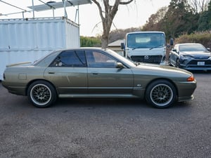 1993 Nissan Skyline Autech HNR32 RB26 6 Throttle — photo 3