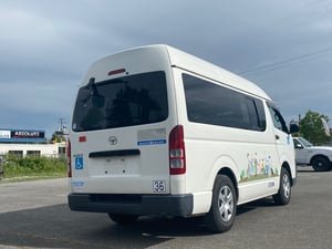 JDM DEISEL HIGH ROOF VAN LOW LOW MILEAGE — photo 5