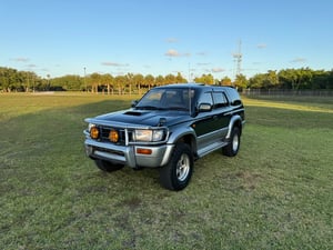 1996 Toyota Hilux Surf — photo 2