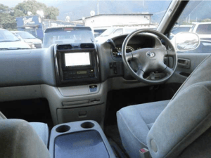 TOYOTA Grand Hiace KCH10W — photo 6