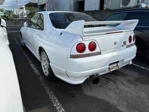 Nissan Skyline GT-R V spec BCNR33 — photo 2