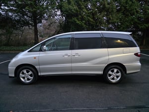 2000 Toyota Estima - 4WD - Low Miles — photo 4