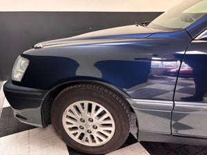 1999 Toyota Crown Royal Saloon Four — photo 2