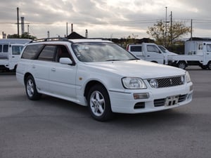 1999 Nissan Stagea 25X — photo 3