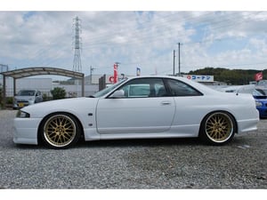 NISSAN SKYLINE BCNR33 2.6 4WD	1998 — photo 3