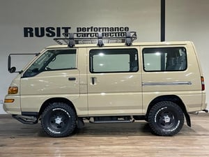 Mitsubishi Delica star wagon P25W 1999 — photo 3