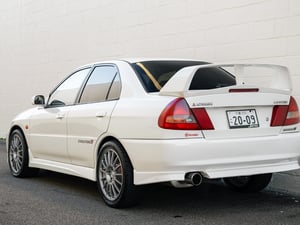 1996 Mitsubishi Lancer Evolution IV GSR OEM + Evo VI Upgrades — photo 3