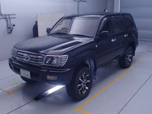 Toyota Land Cruiser UZJ100  September 1999