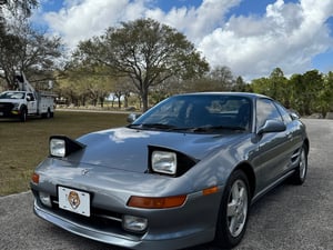 1995 Toyota MR2 G Limited — photo 2