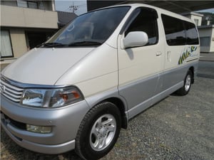 Toyota Hiace Regius G KCH40 — photo 2