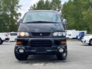 Mitsubishi Delica High Roof 2002 — photo 3