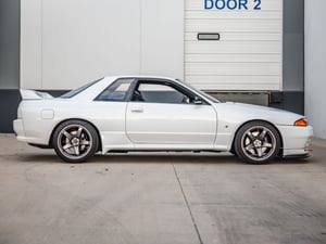 1990 Nissan Skyline R32 GT-R — photo 3