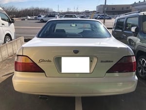 Nissan Gloria Y33 October 1996 — photo 2
