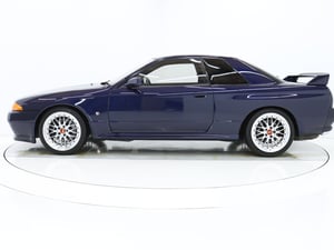 1993 Nissan Skyline GT-R — photo 6
