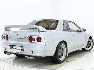 1992 Nissan Skyline GT-R — photo 2