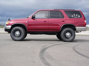 Toyota Hilux Surf SSRX — photo 4