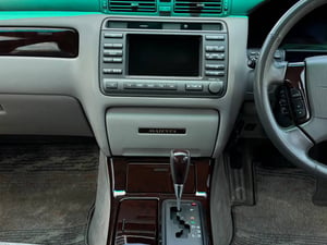 2000 Toyota Crown Majesta JZS177 2JZ-FSE — photo 6