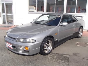 NISSAN Skyline Coupe GTS Type S  E-HR33 1996 — photo 3