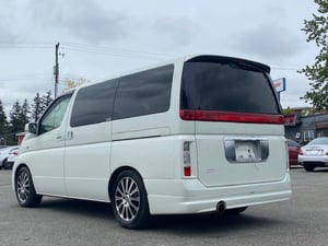 JDM NISSAN ELGRAND 2003 — photo 4