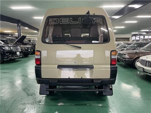 Mitsubishi Delica Star Wagon P35W 1992 — photo 5