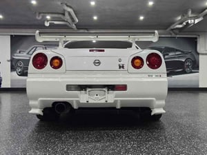 2000 Nissan Skyline R34 GTR V-Spec II — photo 3