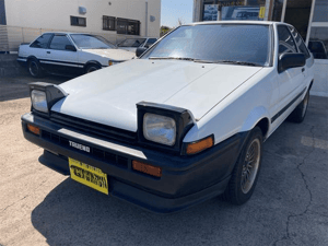 Toyota Sprinter Turneo AE86 1984